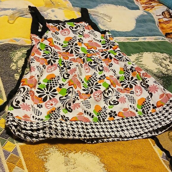 Basic Editions Girls 14/16 Pink/Black/Green Sleeveless Dress - Picture 2 of 8